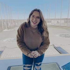 Meet your Posher, Alyssa